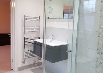 Bathroom 2 – En-Suite