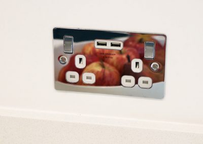 chrome_sockets_fruit_1