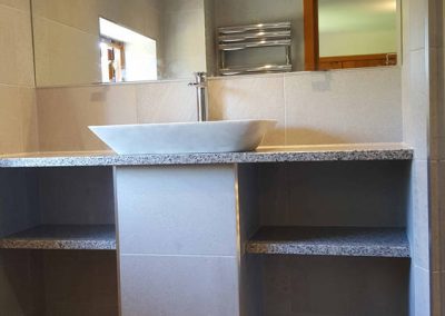 ensuite-and-steam-room-(15)